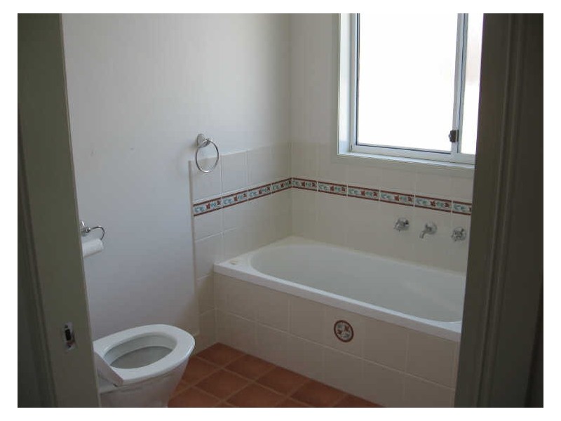 10 Hannah Place, Worrigee NSW 2540