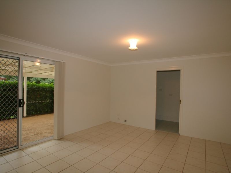 6 Gardenia Crescent, Bomaderry NSW 2541