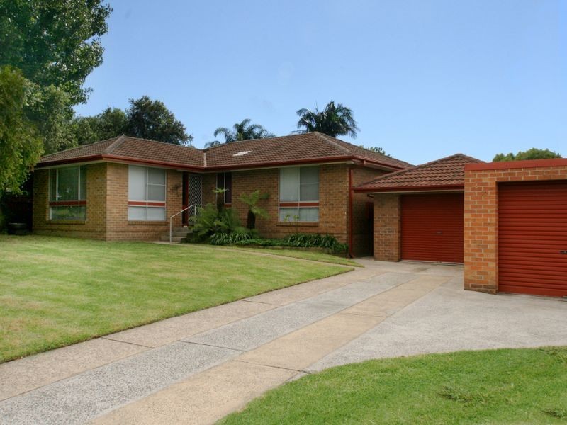 12 Devlin Ave, North Nowra NSW 2541