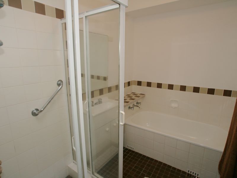 12 Devlin Ave, North Nowra NSW 2541