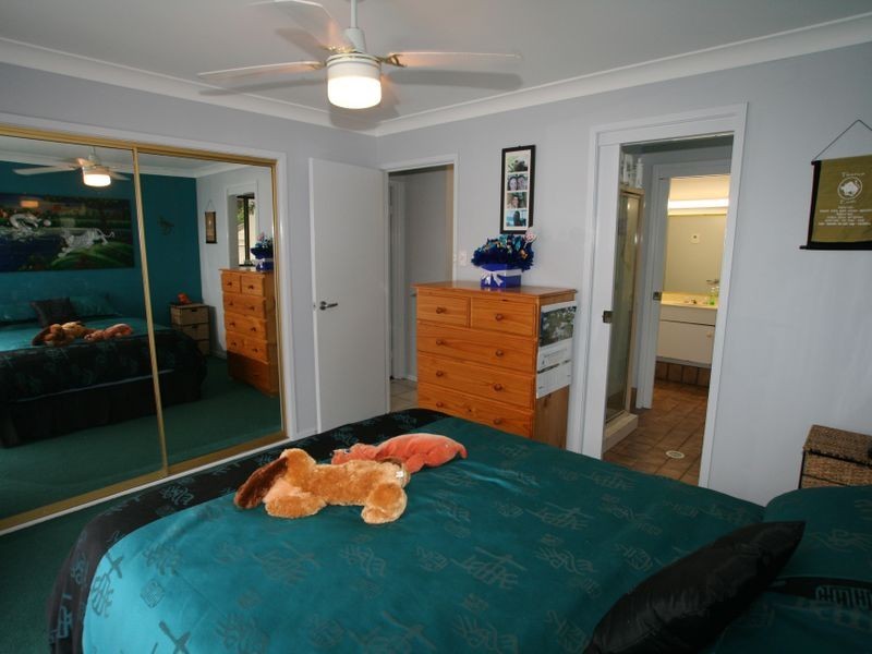 80 Hillcrest Avenue, South Nowra NSW 2541