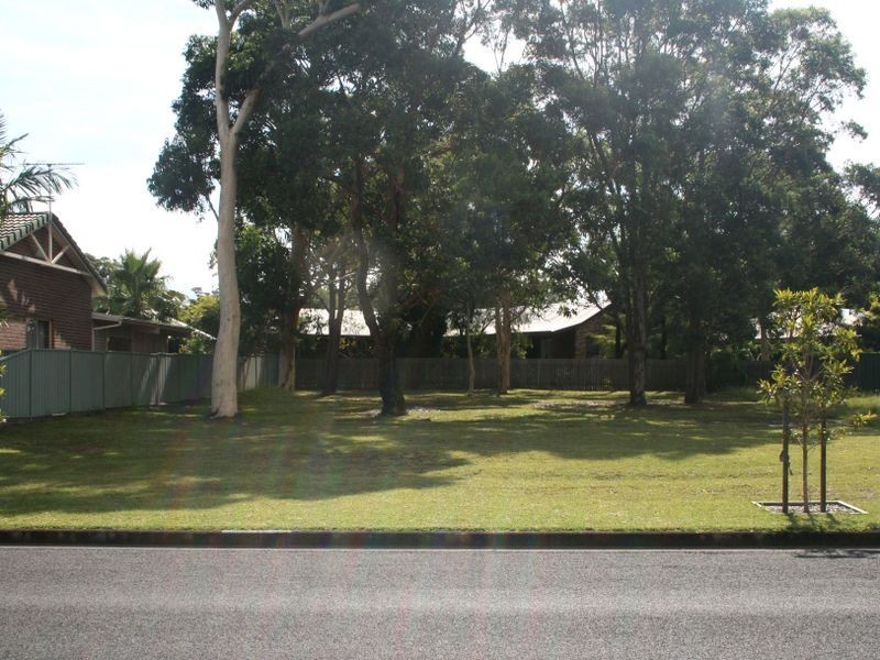 13 Lackersteen Street, Callala Bay NSW 2540