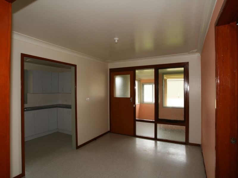 34 Alfred Street, Bomaderry NSW 2541