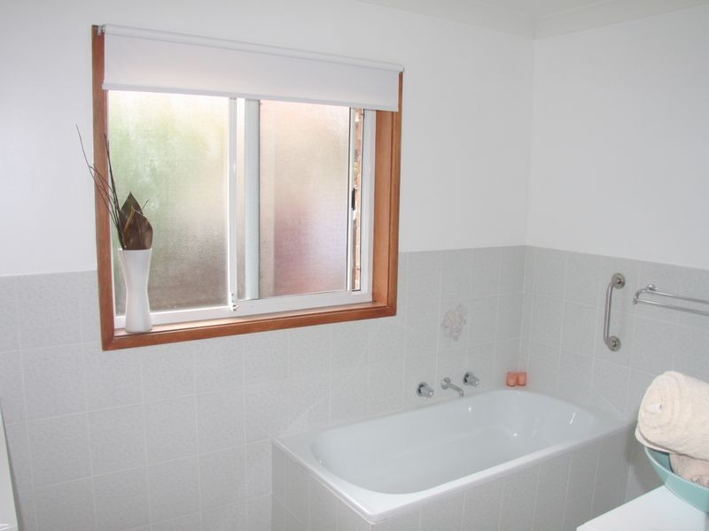 1/17 Wilari Close, Bomaderry NSW 2541