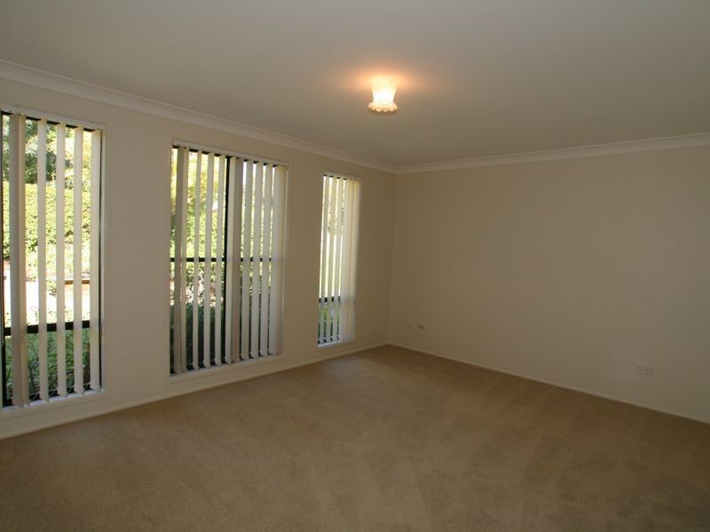 35 Gardenia Crescent, Bomaderry NSW 2541
