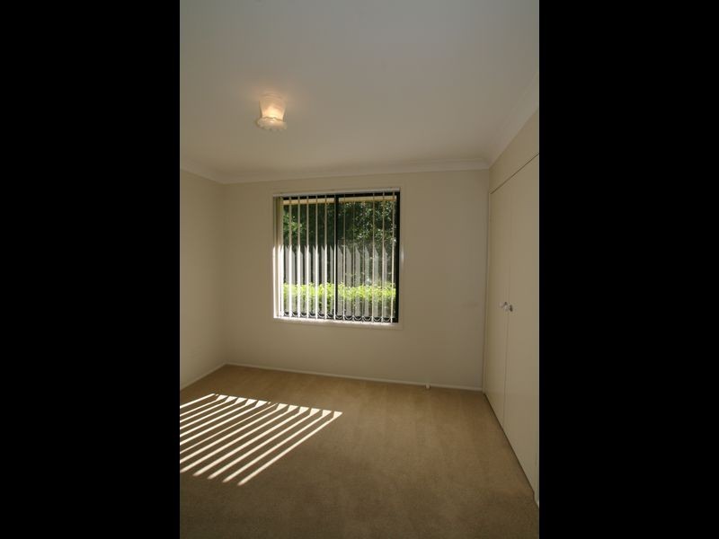 35 Gardenia Crescent, Bomaderry NSW 2541