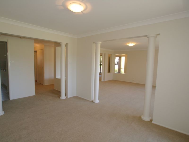 35 Gardenia Crescent, Bomaderry NSW 2541