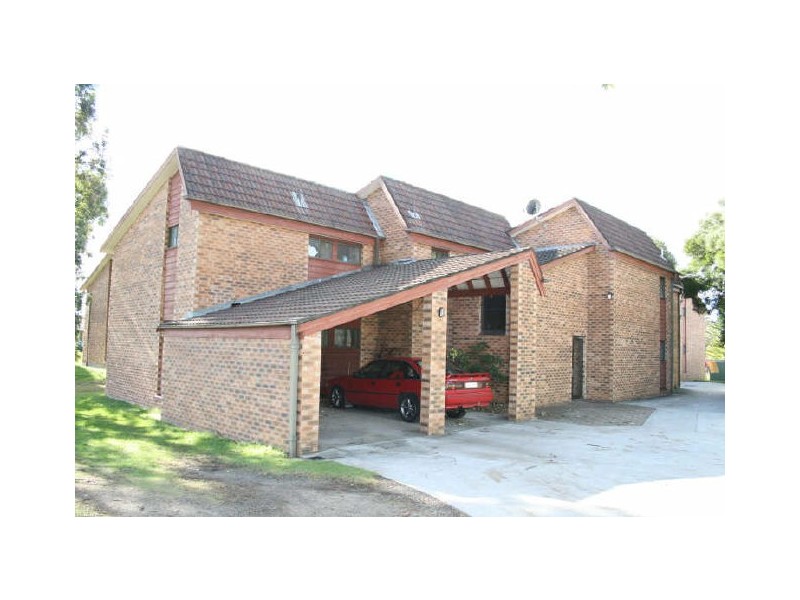 10/2 Brereton St, Nowra NSW 2541