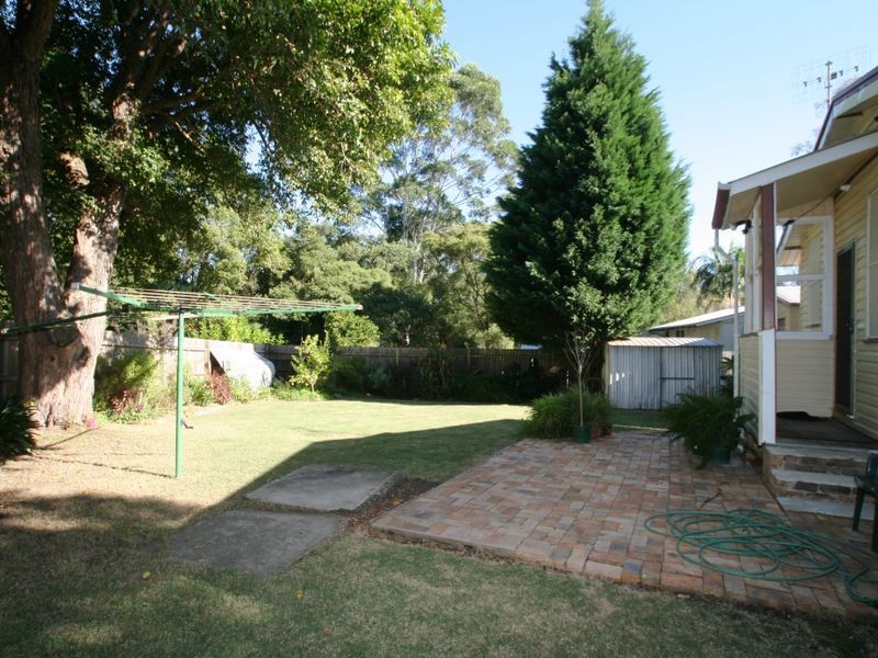 42 Birriley Street, Bomaderry NSW 2541