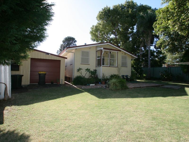 42 Birriley Street, Bomaderry NSW 2541