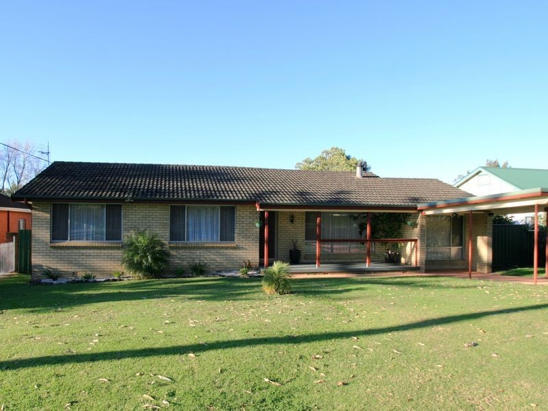 5 Seccombe Street, Nowra NSW 2541