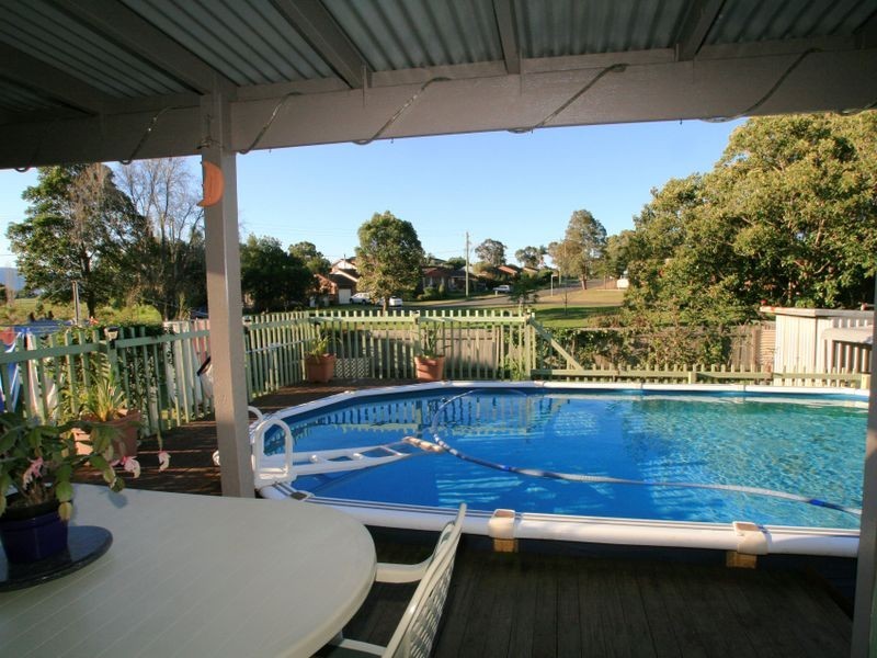 5 Seccombe Street, Nowra NSW 2541
