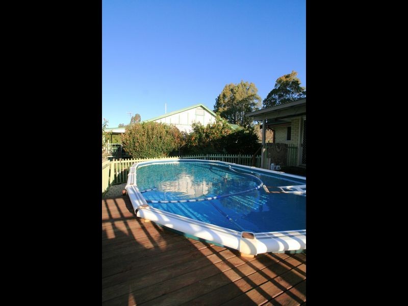 5 Seccombe Street, Nowra NSW 2541