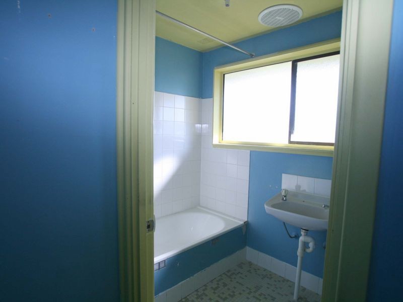 39 Supply Street, Nowra NSW 2541