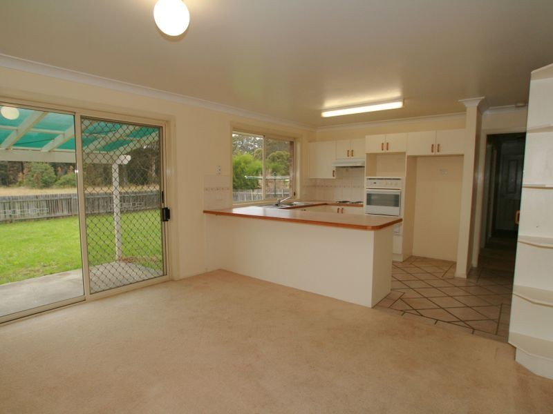 2 Basil Street, Worrigee NSW 2540