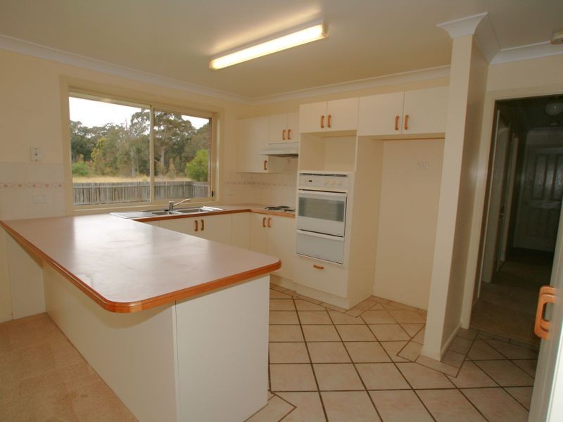 2 Basil Street, Worrigee NSW 2540