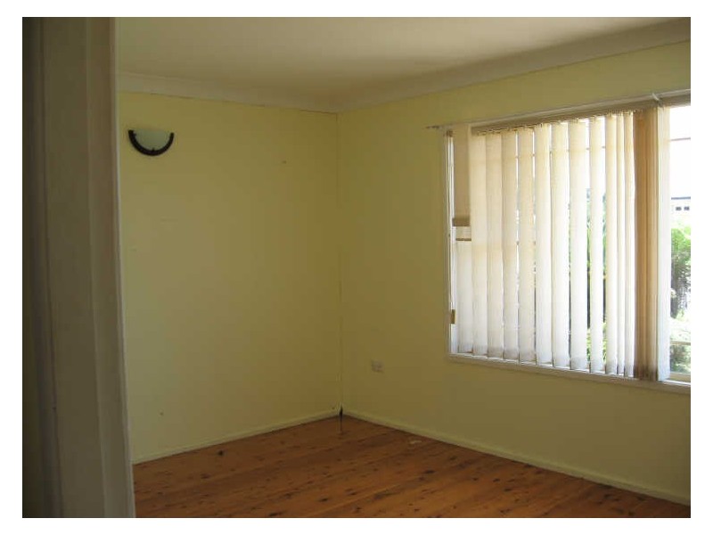 2 Hume St, Greenwell Point NSW 2540