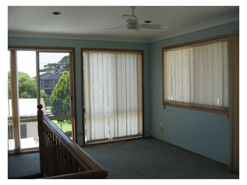 2 Hume St, Greenwell Point NSW 2540