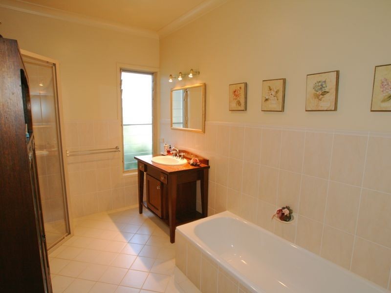 51 Wyanga Crescent, Worrigee NSW 2540