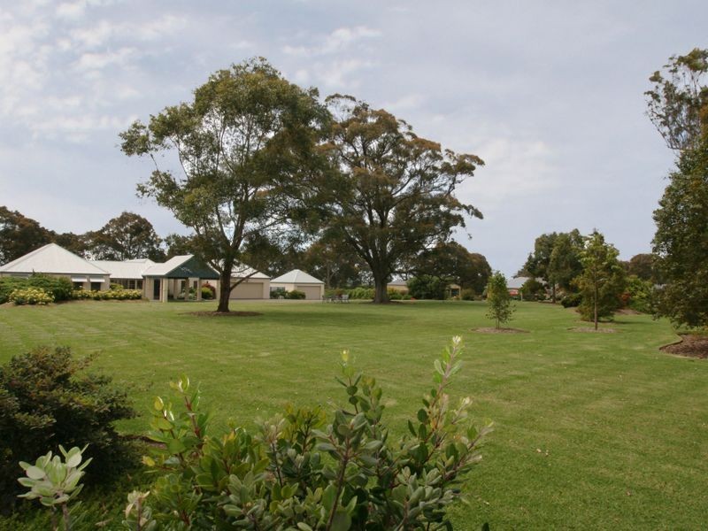 51 Wyanga Crescent, Worrigee NSW 2540