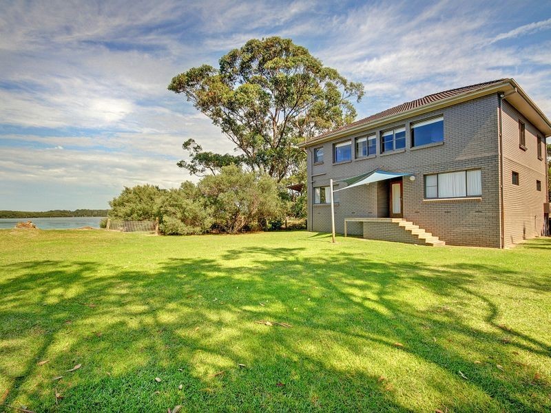 8 Hay Avenue, Shoalhaven Heads NSW 2535