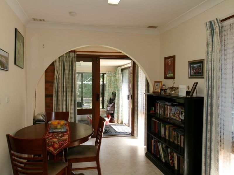 2 Samuel Street, Bomaderry NSW 2541