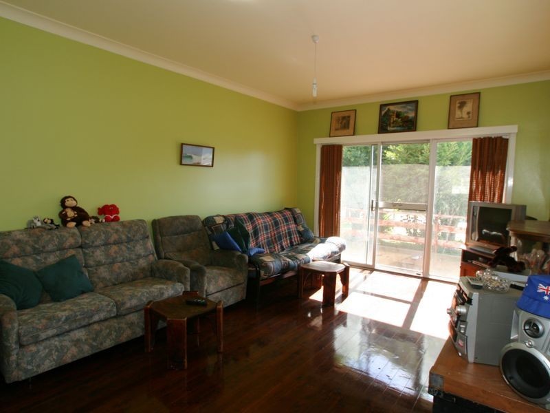 22 Osterley Avenue, Orient Point NSW 2540