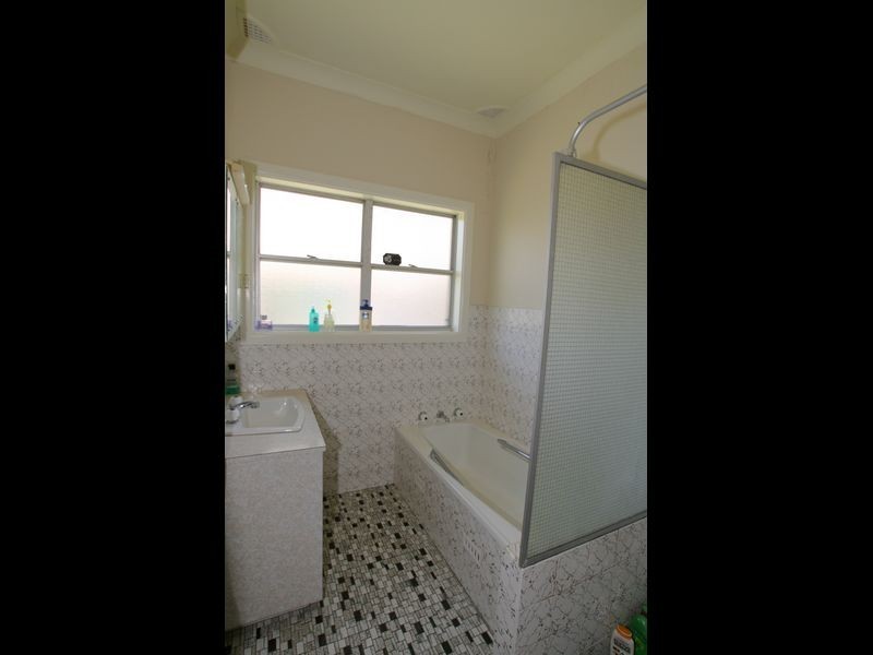 22 Osterley Avenue, Orient Point NSW 2540