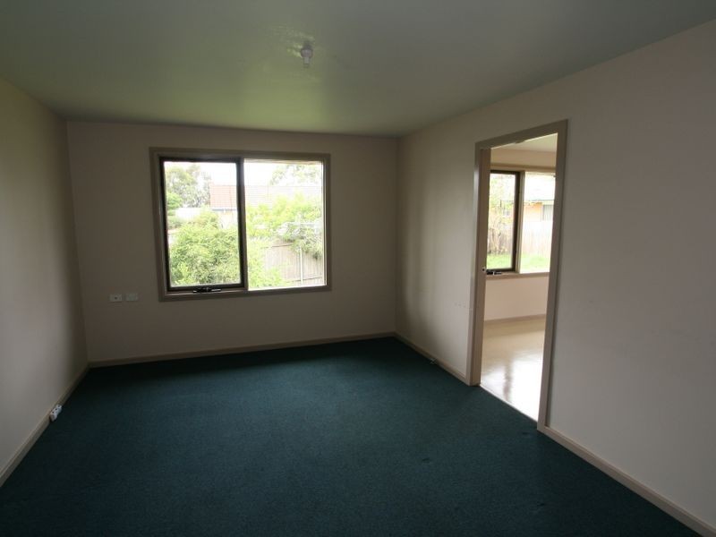 38 Kameruka Crescent, Nowra NSW 2541