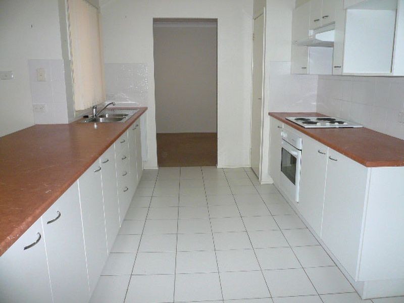 86 Jasmine Drive, Bomaderry NSW 2541