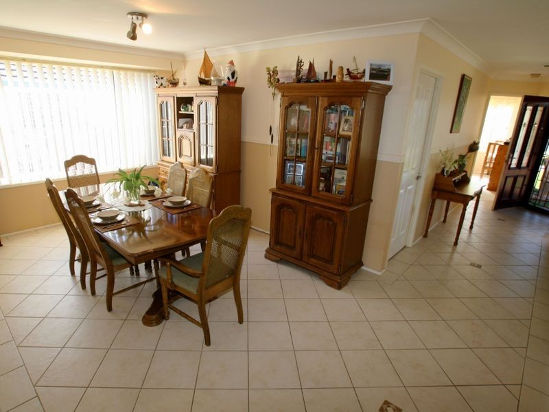 30 Robinia Way, Worrigee NSW 2540