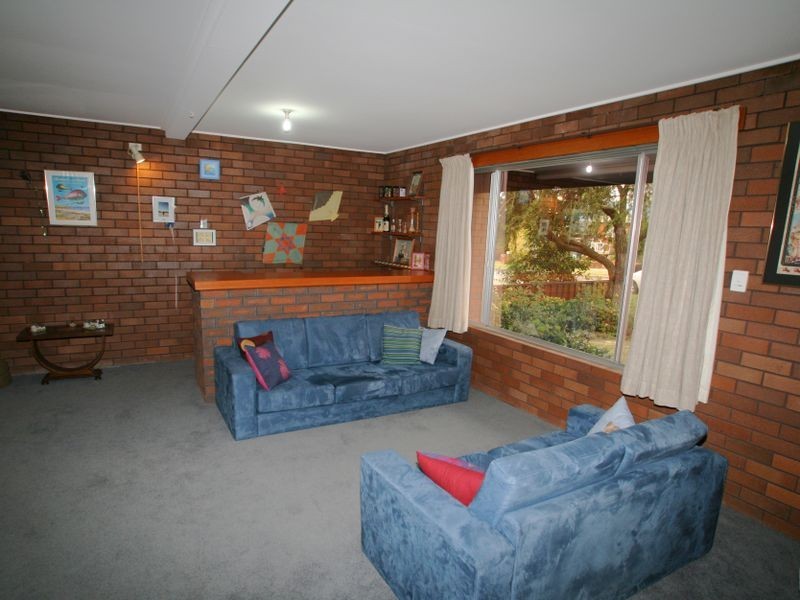 137 Plunkett Street, Nowra NSW 2541