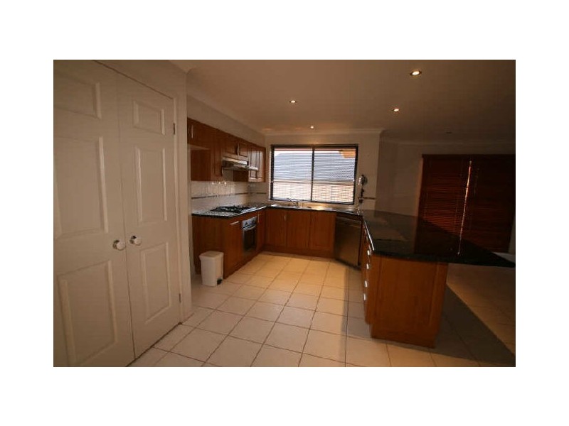 15 Carrington Park Drive, Worrigee NSW 2540