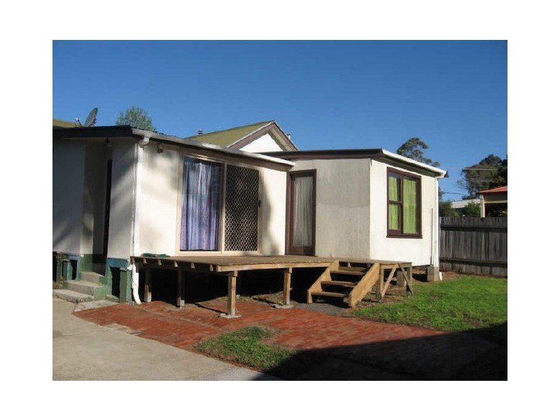 43 Albatross Road, Nowra NSW 2541