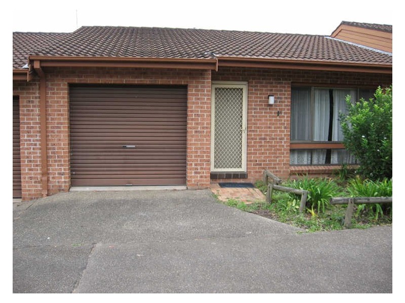 10/25 Bowada Street, Bomaderry NSW 2541