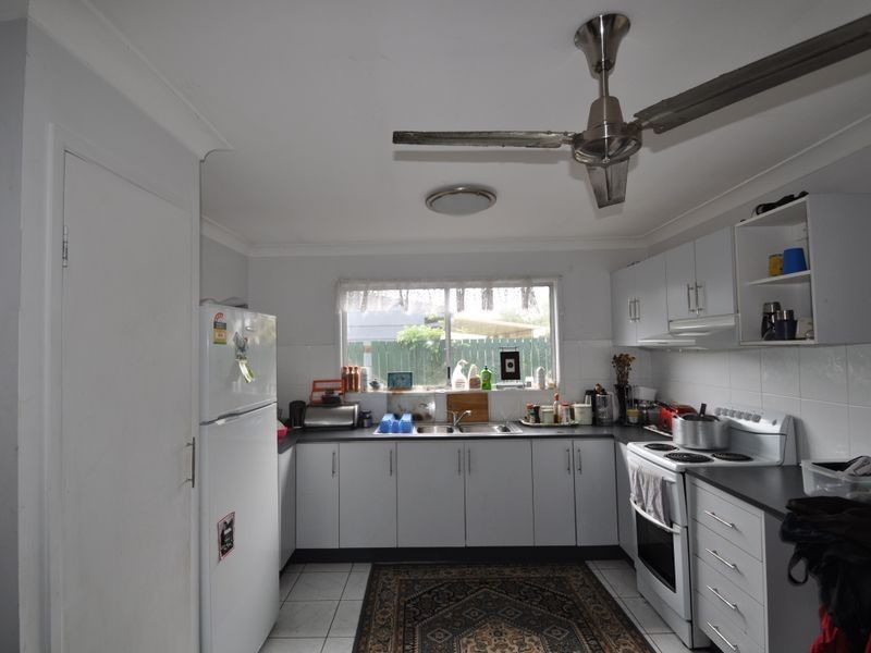 69 Velorum Drive, Kingston QLD 4114