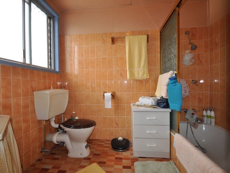 4 Woonga Street, Woodridge QLD 4114