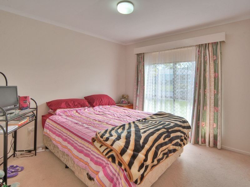 2 Awoonga Street, Marsden QLD 4132