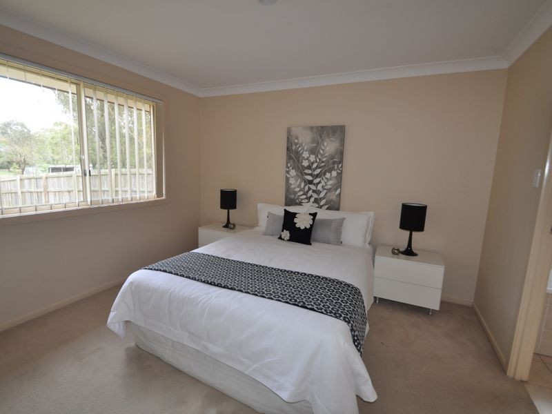 33 Lake Cootharaba Place, Logan Reserve QLD 4133