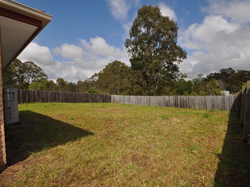 33 Lake Cootharaba Place, Logan Reserve QLD 4133