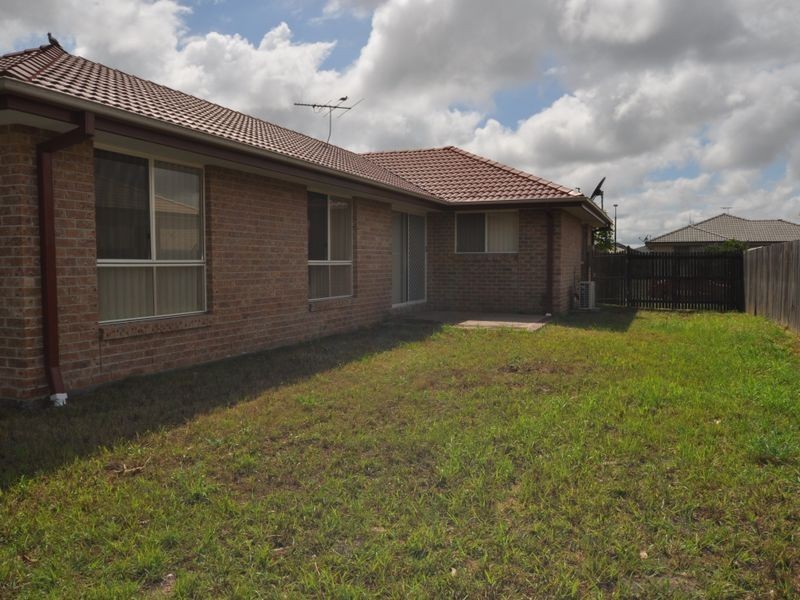 33 Lake Cootharaba Place, Logan Reserve QLD 4133