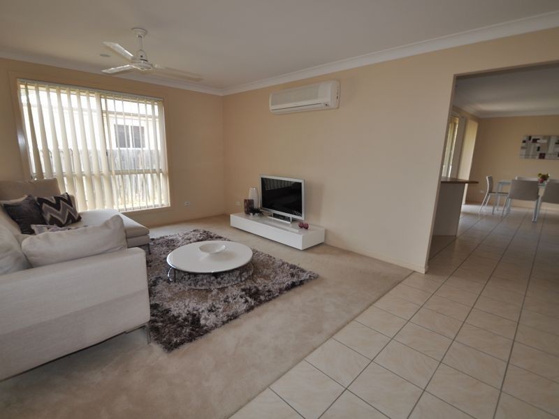 33 Lake Cootharaba Place, Logan Reserve QLD 4133