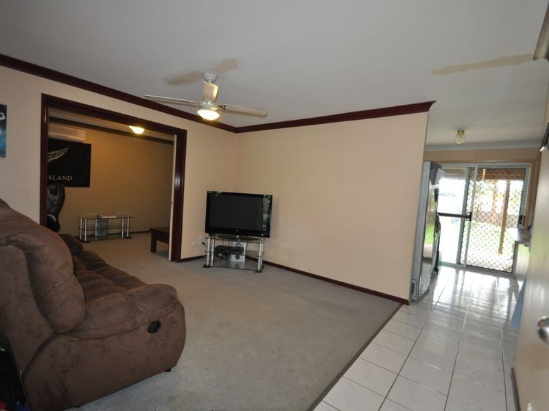 8 Scenic Avenue, Browns Plains QLD 4118