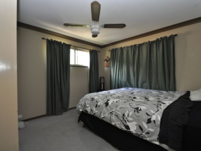 8 Scenic Avenue, Browns Plains QLD 4118