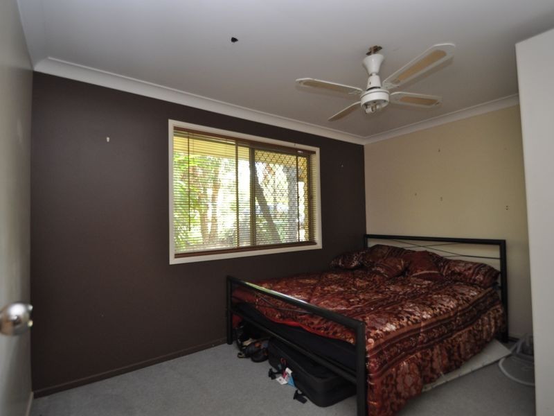 8 Scenic Avenue, Browns Plains QLD 4118