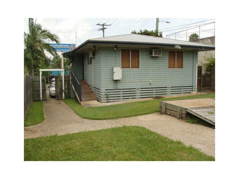 516 Kingston Road (aka 16 Ken May), Kingston QLD 4114