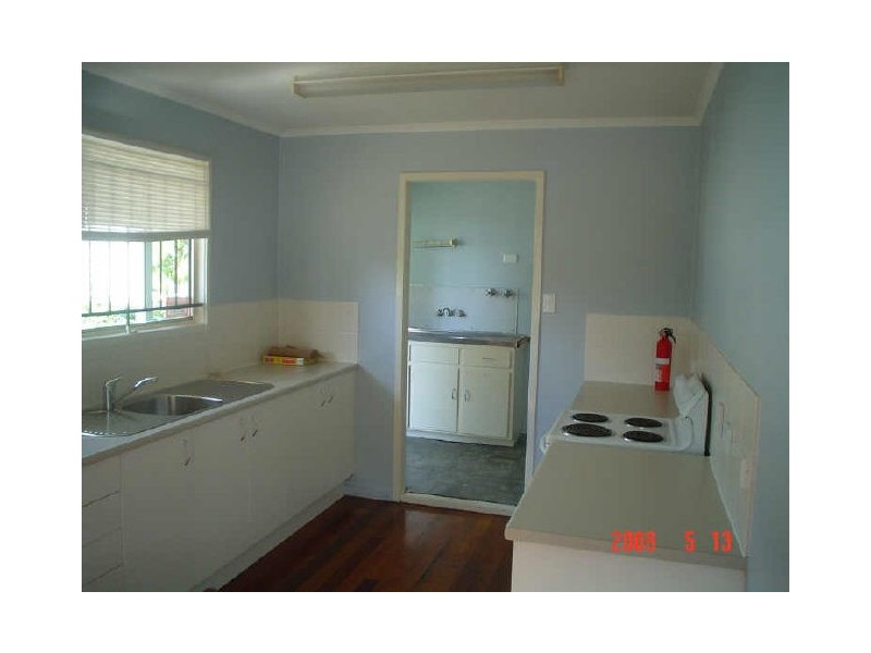 516 Kingston Road (aka 16 Ken May), Kingston QLD 4114