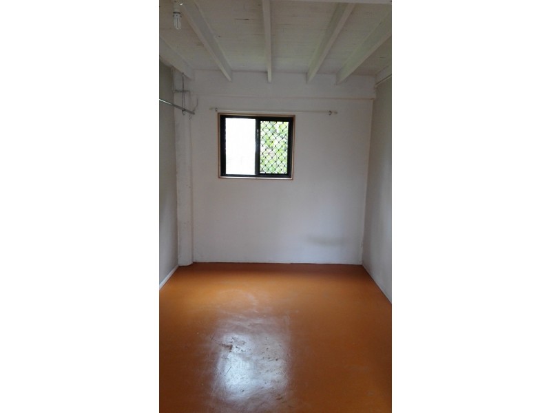 21 Pine Drive, Woodridge QLD 4114