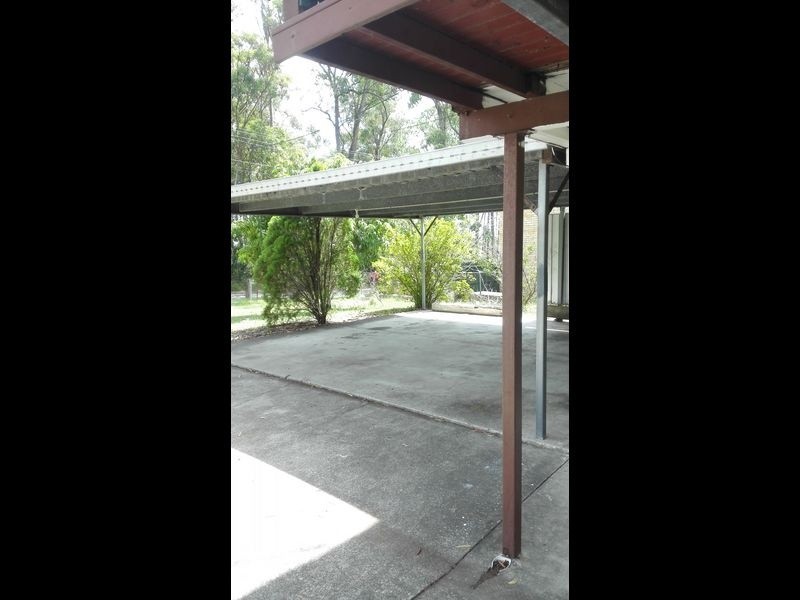 21 Pine Drive, Woodridge QLD 4114