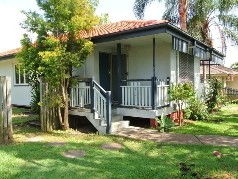 4 Toolooma Street, Logan Central QLD 4114